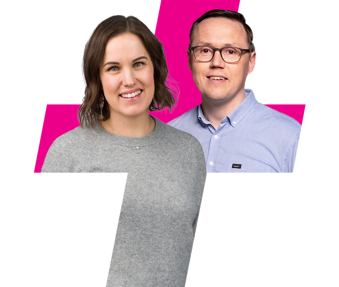 Two people coming out of Heeros' pink plus element